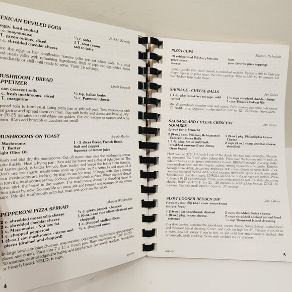 Vtg 2007 Taste & See Higleand Hills Grand Rapids Michigan Recipe Cookbook - Picture 3 of 5
